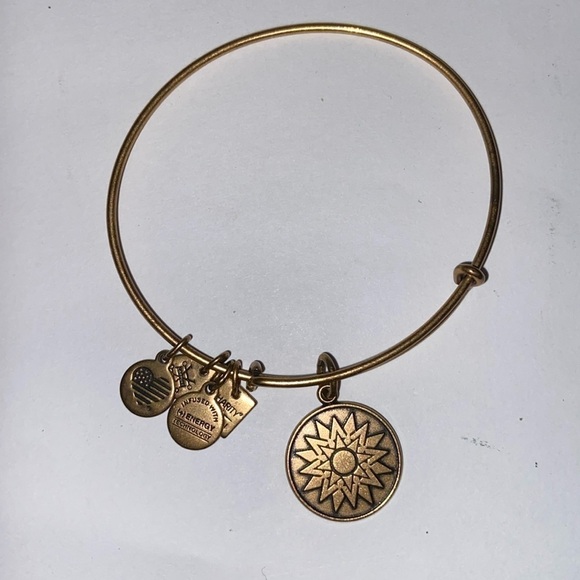 Alex and Ani New Beginnings Bracelet - Picture 1 of 6